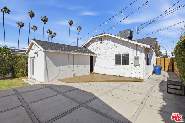 Building Photo - 6415 Madden Ave