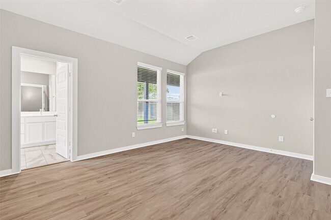 Building Photo - 2142 Reed Cave Ln