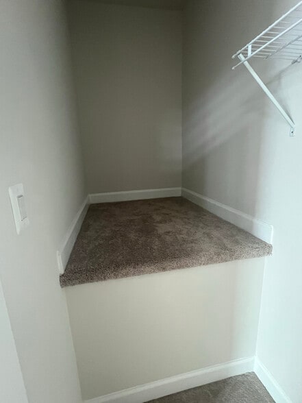 Building Photo - 1172 Patuxent Greens Dr