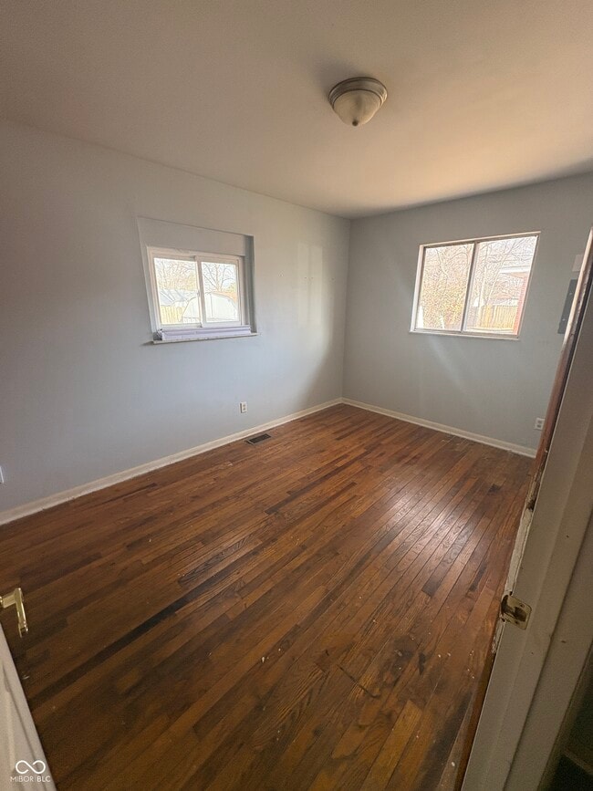 Building Photo - 803 Hurricane St