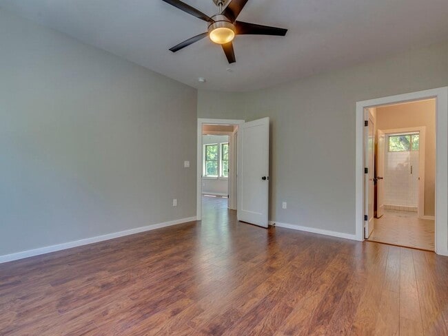 Building Photo - 3709 Grayson Ln