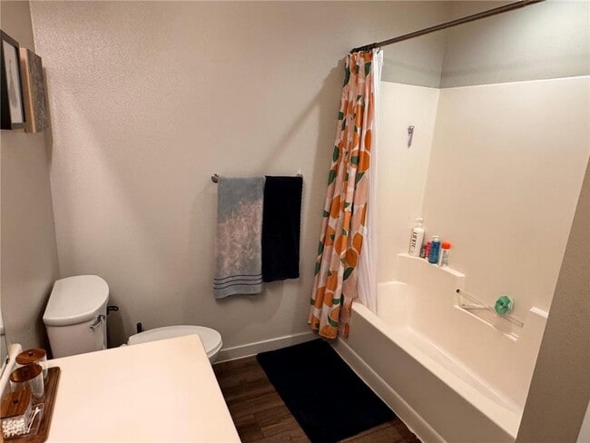 Building Photo - 810 16th St S