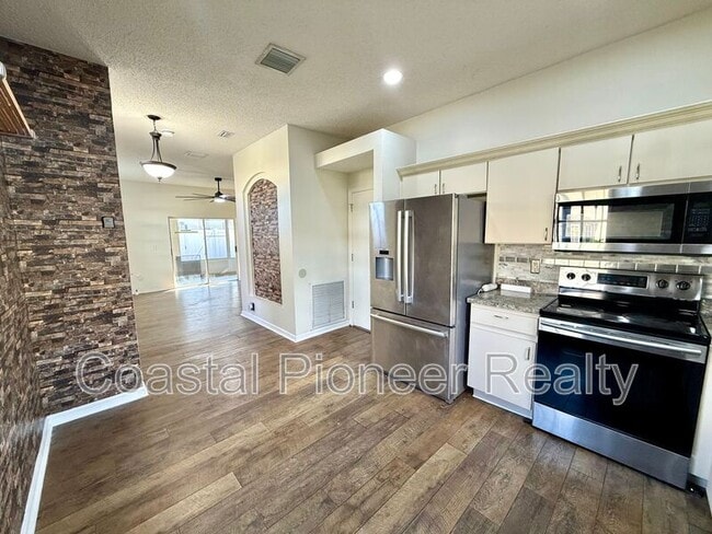 Building Photo - 4311 Deermont Cir