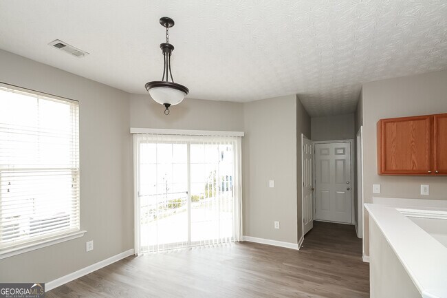 Building Photo - 4627 Legacy Square
