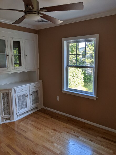 Building Photo - 57 Wachusett St