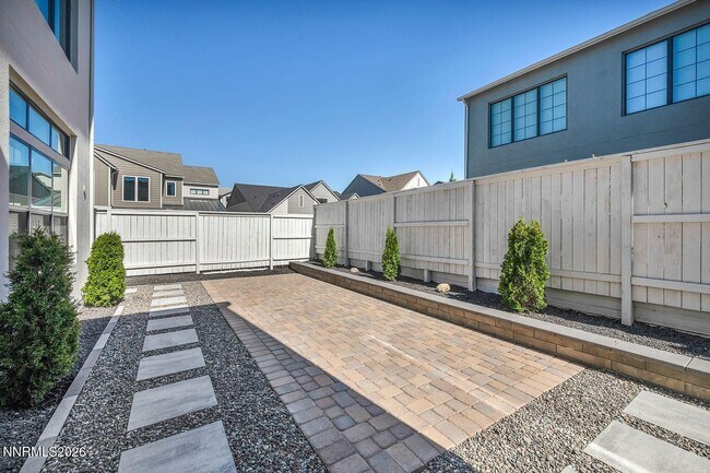 Building Photo - 5445 Side Saddle Trail