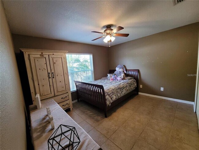 Building Photo - 5112 Dancing Bay Ln