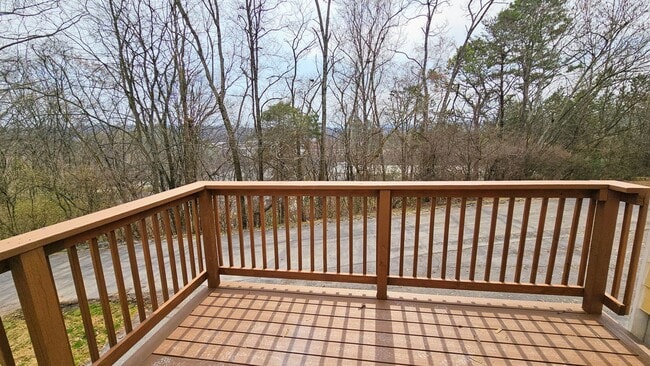 Building Photo - West Knoxville 37923 - 2 bedroom, 2 bath condo - Contact Ryan Fogarty (865) 333-4840