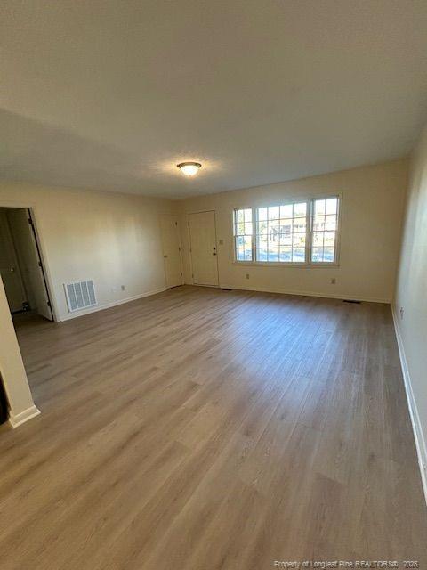 Building Photo - 3601 Hillcrest Dr