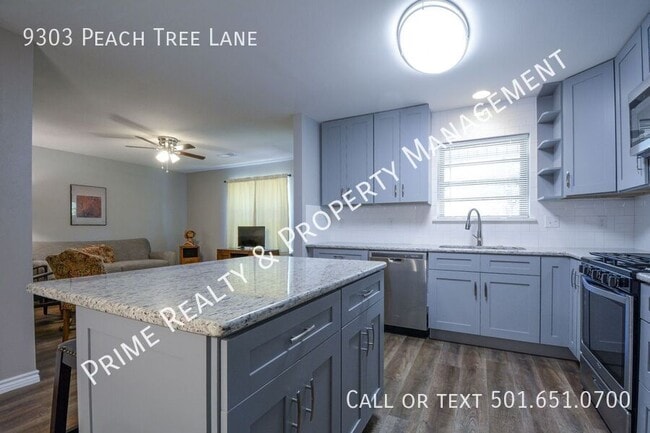 Building Photo - 9303 Peach Tree Ln