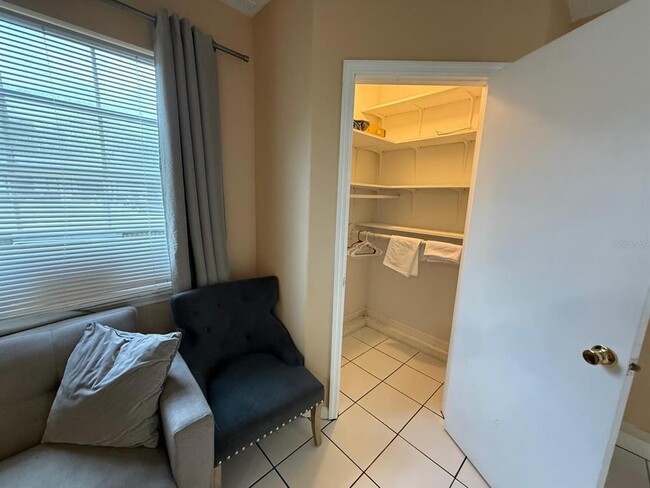 Building Photo - 7326 Lake Floy Cir