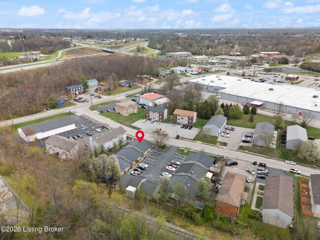 Building Photo - 710 Victoria Ct