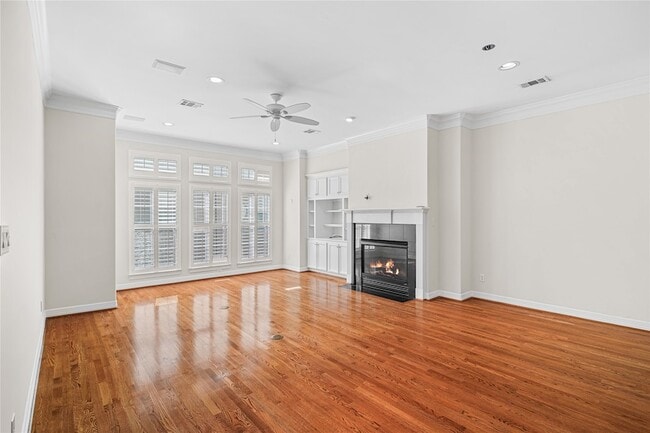 Building Photo - 2150 Bancroft Ln