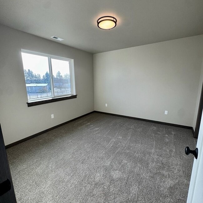 Building Photo - Newly Built 4-Bedroom Home in Great Neighborhood