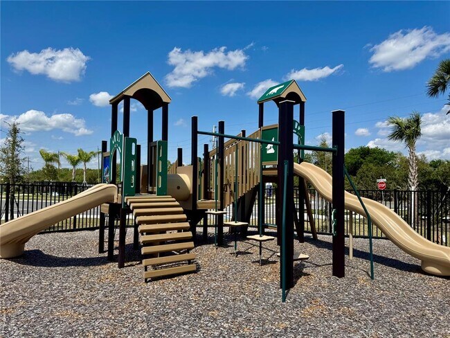 Building Photo - 3160 Emerald Acrs Ln