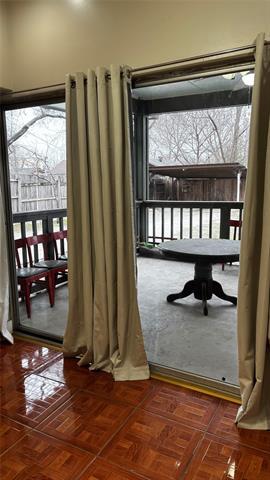 Building Photo - 4618 Eastside Ave