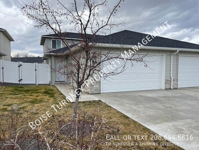 Primary Photo - 86 S Drifter Loop