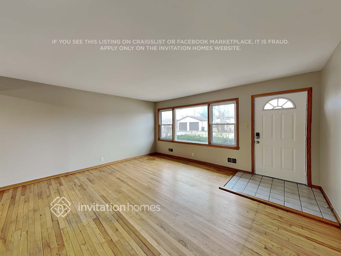 Building Photo - 8741 Sproat Ave