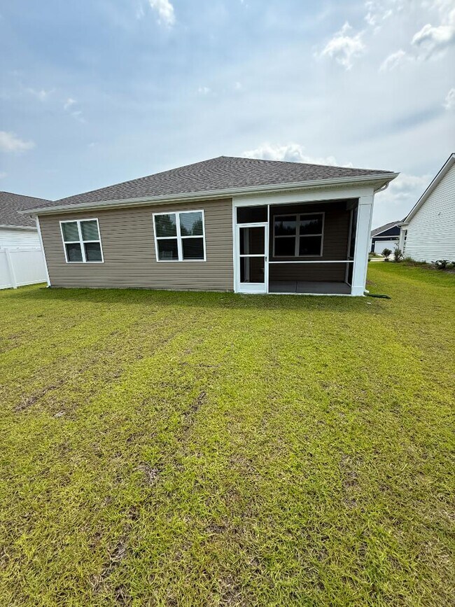 Building Photo - 201 Hadley Spgs Ave