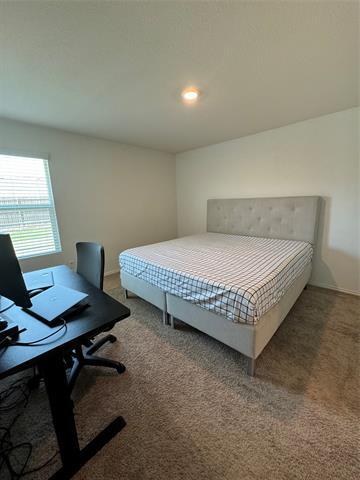 Building Photo - 652 Autumnwood Way