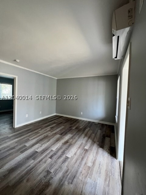 Building Photo - 590 NW 40th St