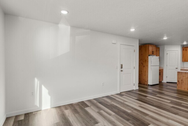 Building Photo - Beautiful, brand new 3 bed apartment in Pocatello!