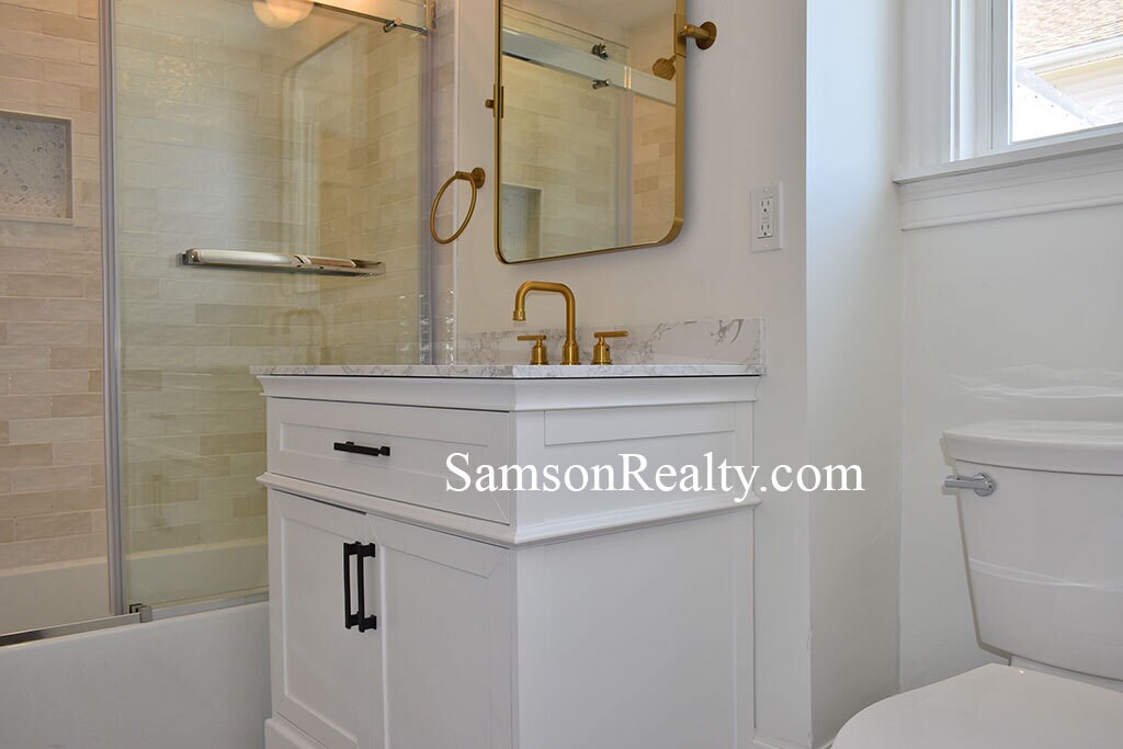 Building Photo - 405 Morris Ave