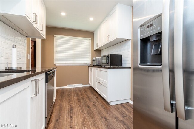 Building Photo - 1346 Ranchland Dr