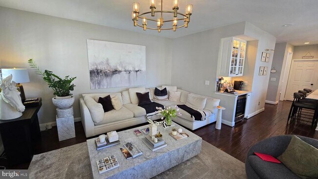 Building Photo - 47400 River Crest St