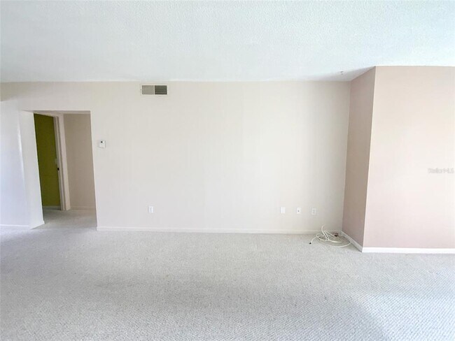 Building Photo - 1370 Heather Ridge Blvd