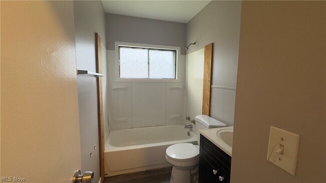 Building Photo - 3016 Northgate Ave