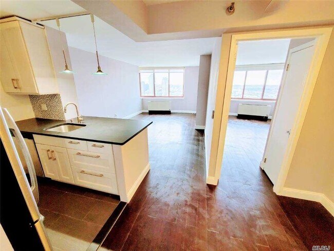 Building Photo - 474 48th Ave-