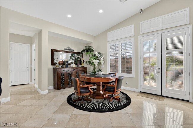 Building Photo - 5111 Crown Cypress St