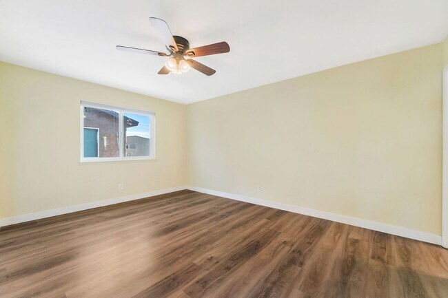 Building Photo - 4156 Zavala St