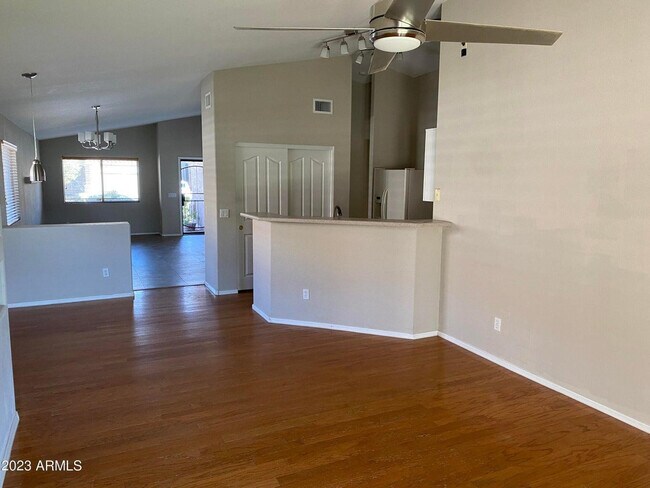 Building Photo - 6335 W Saddlehorn Rd