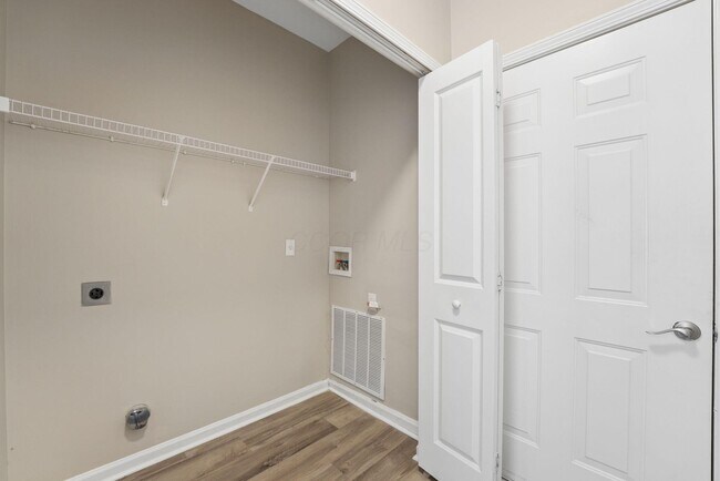 Building Photo - 2032 Opal St