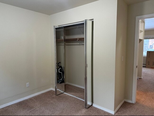 Building Photo - 4225 Marik St
