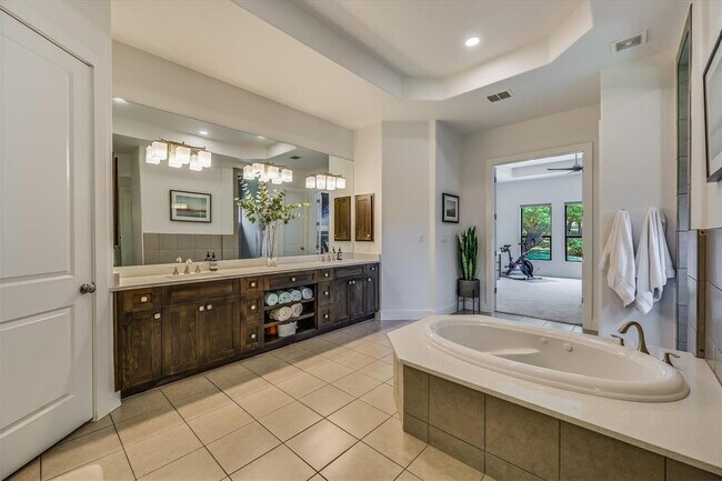 Building Photo - 14725 Copper Ridge Ln