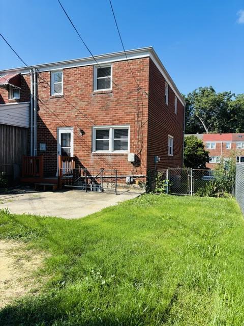 Building Photo - 928 Circle Dr