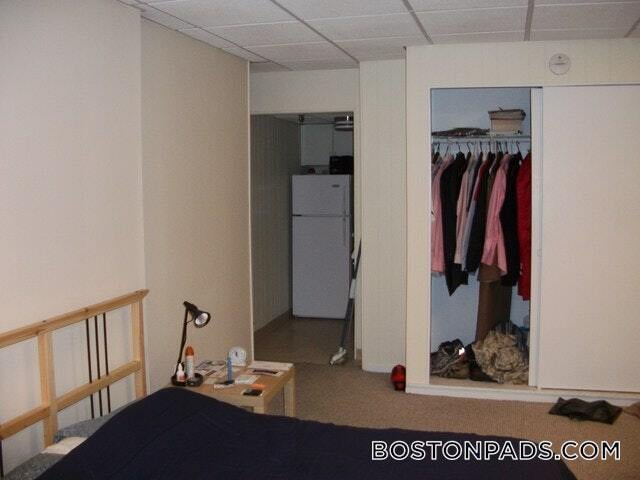 Building Photo - 62 Boylston St