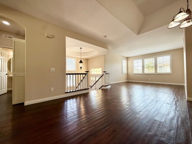 Building Photo - Gated 4 Bedroom 3 1/2 Bath Two Story Home