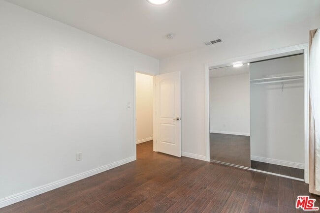 Building Photo - 5630 Craner Ave