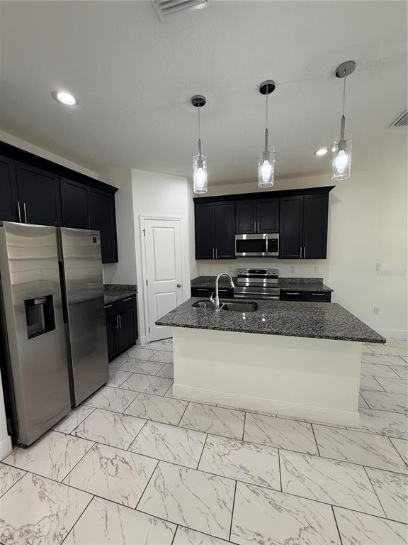 Building Photo - 2314 Apache Ave