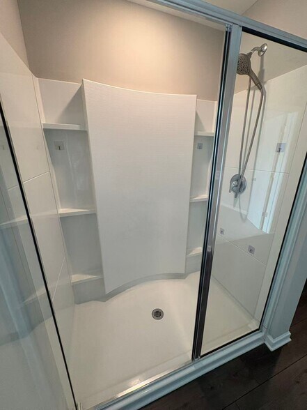 Building Photo - 2471 Hanover Woods Rd