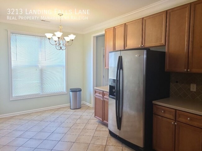 Building Photo - 3213 Landing Falls Ln