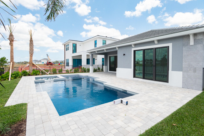 Building Photo - 12705 Solana Bay Cir