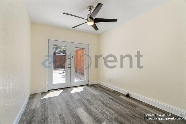 Building Photo - 2108 Winona Dr