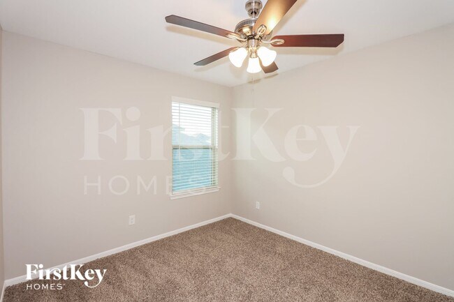 Building Photo - 12907 Silverbank Run Dr