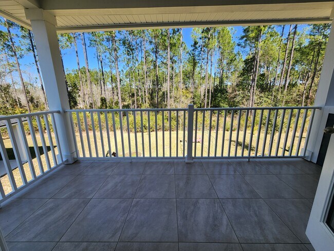 Building Photo - 285 Holly Forest Dr