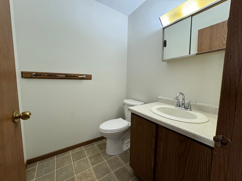 Building Photo - 4513 Kappus Dr